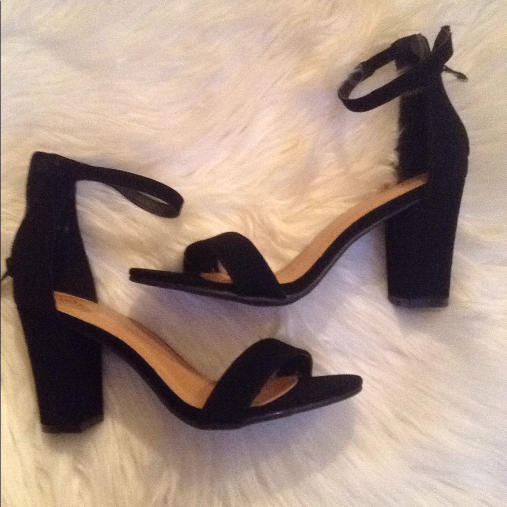 Black heels